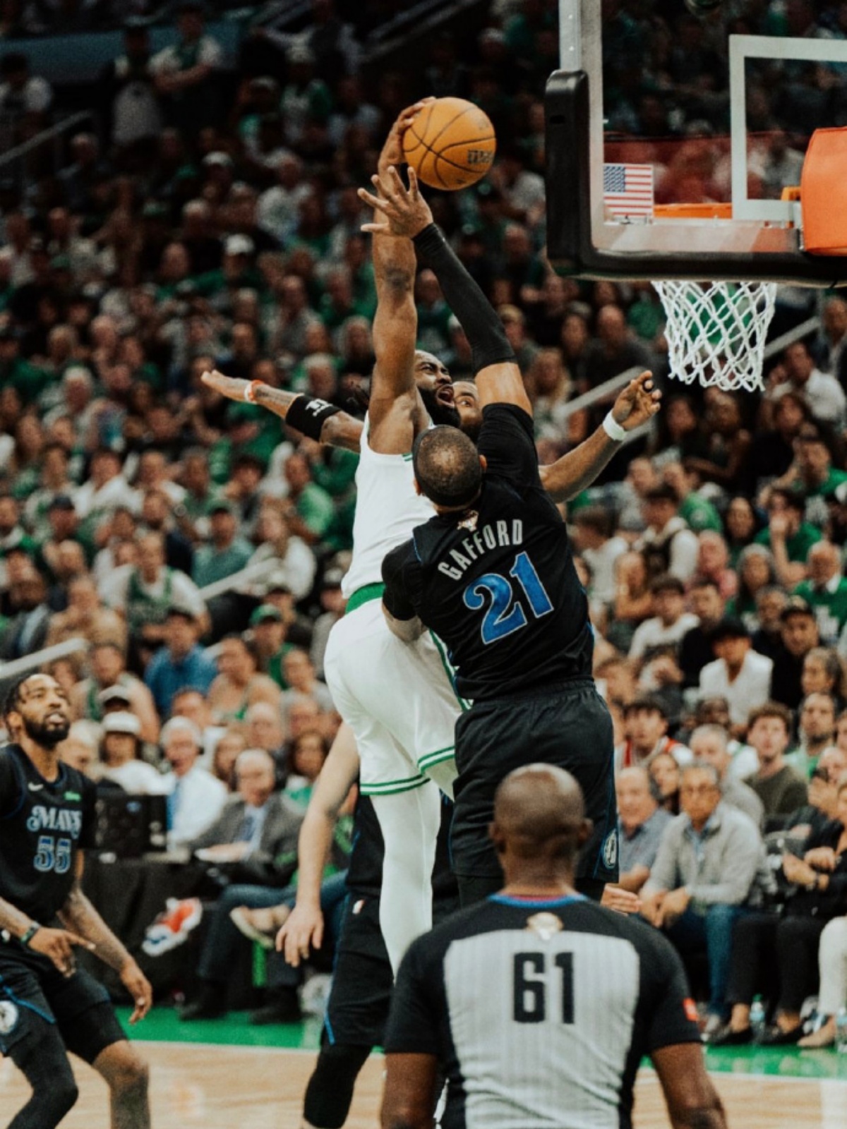 关于波士顿凯尔特人加时末段临场应变，志在法甲名次提升，质疑声仍在，高层口径保持一致的信息